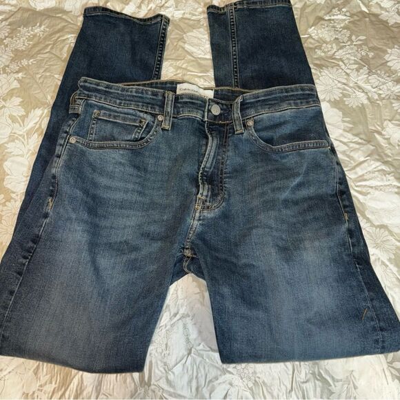 NWOT Calvin Klein Athletic Taper jeans size 31x32 - Picture 1 of 5